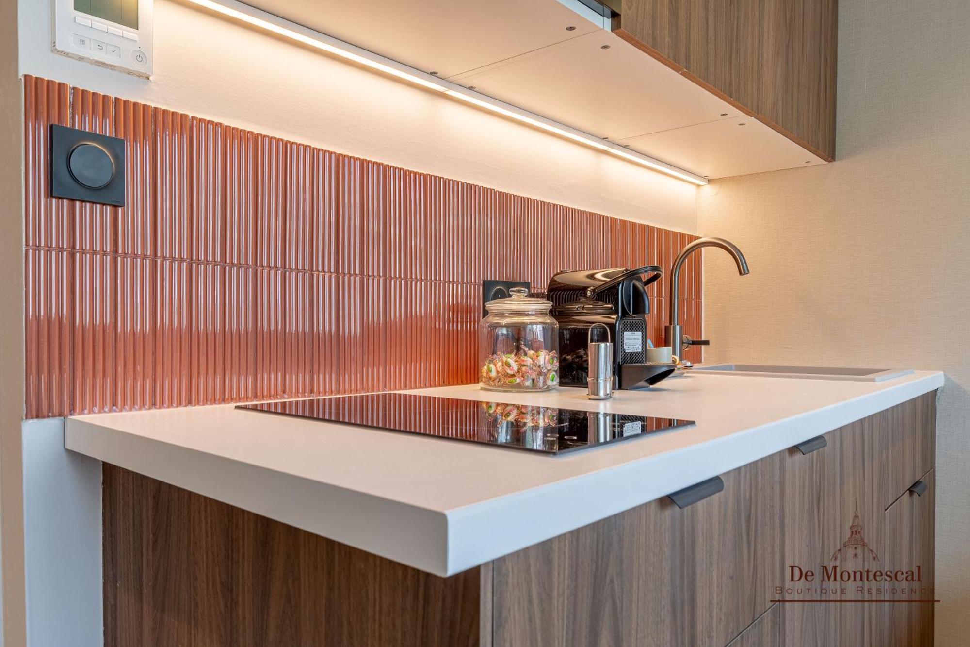 De Montescal- Montparnasse Central With Ac 11 To 14M2 Studio In A Prime Location Paris Exteriör bild