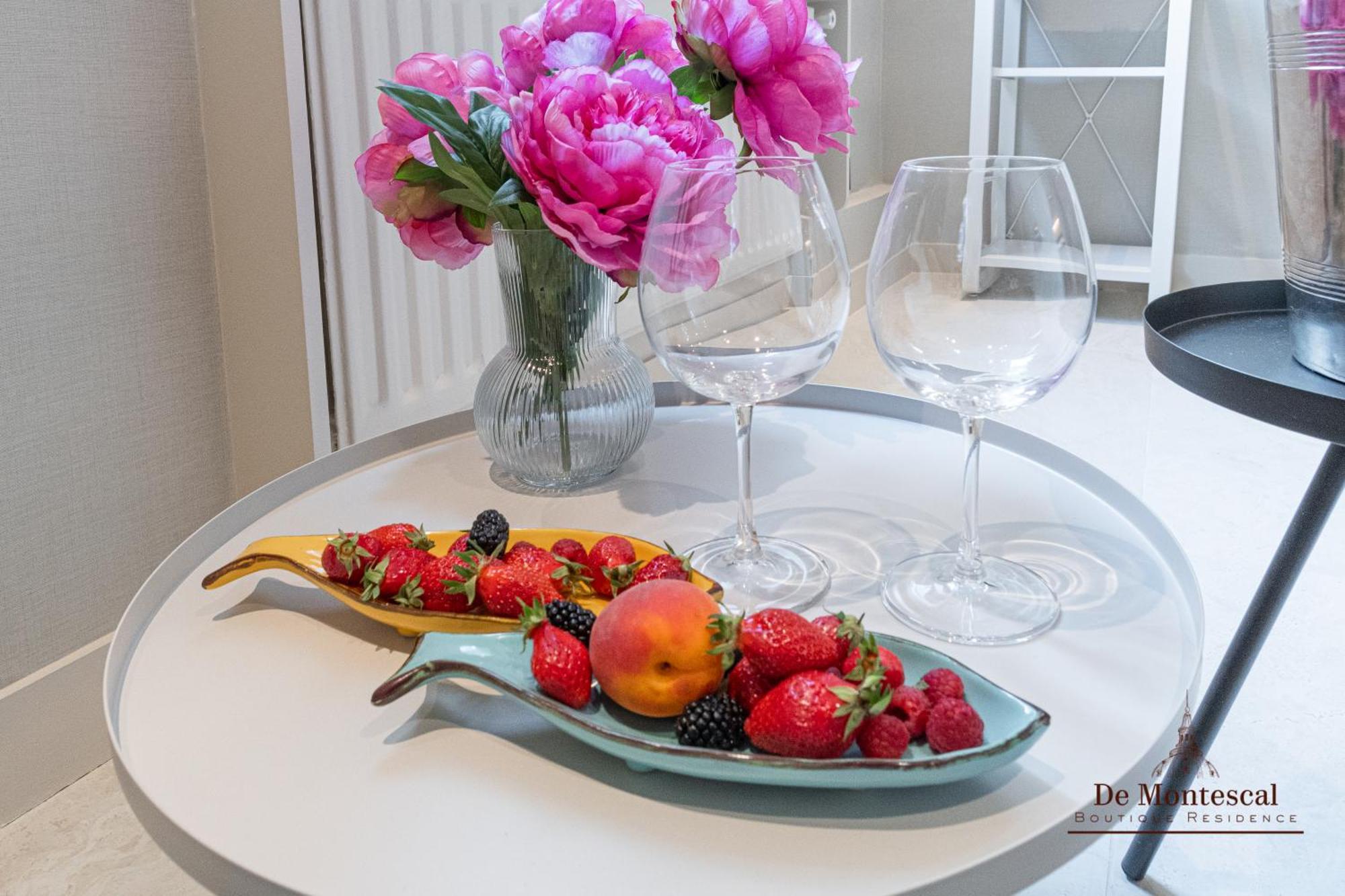De Montescal- Montparnasse Central With Ac 11 To 14M2 Studio In A Prime Location Paris Exteriör bild